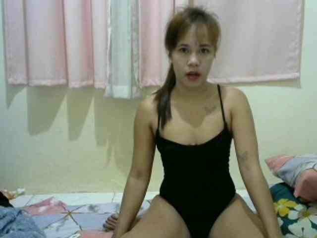 Hottie-Shei webcam