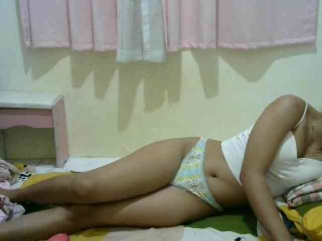 Hottie-Shei webcam