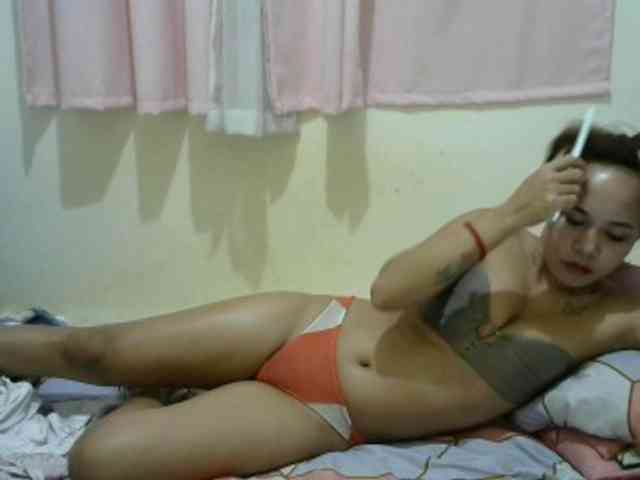 Hottie-Shei webcam