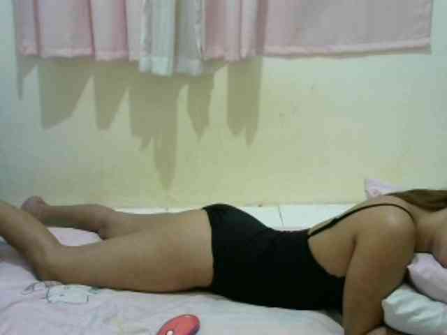 Hottie-Shei webcam