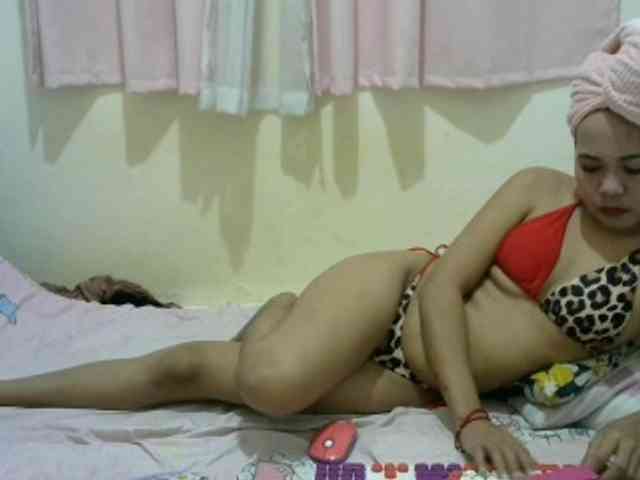 Hottie-Shei webcam