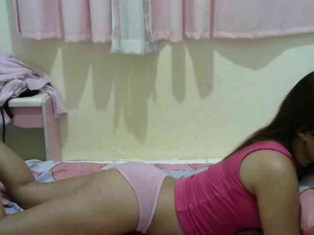 Hottie-Shei webcam