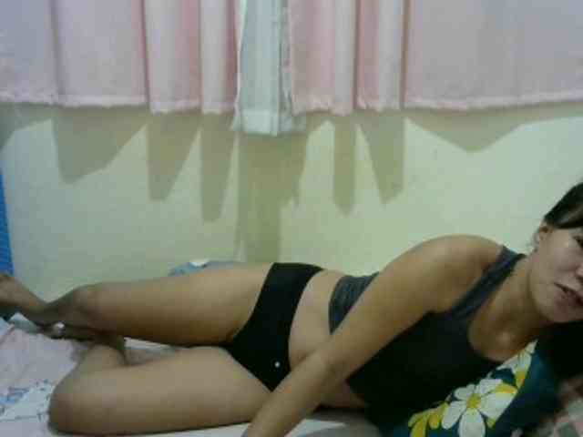 Hottie-Shei webcam