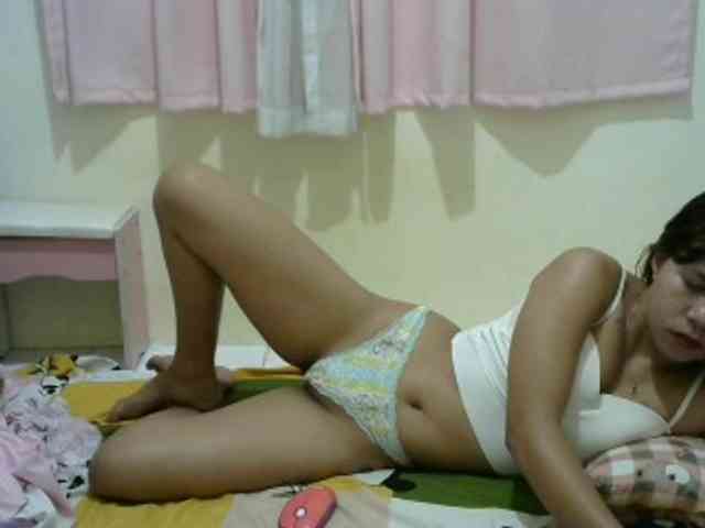 Hottie-Shei webcam