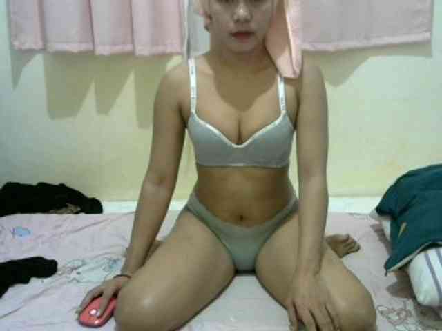 Hottie-Shei webcam