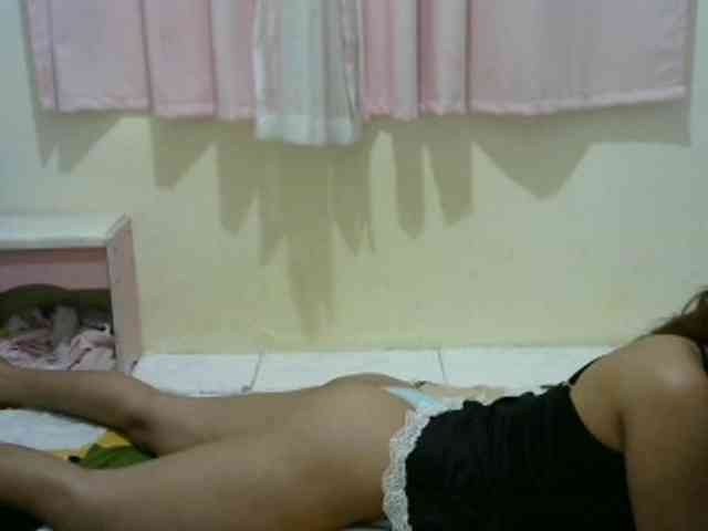 Hottie-Shei webcam