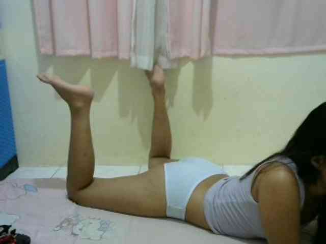 Hottie-Shei webcam