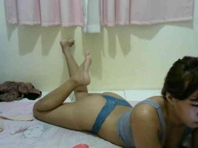 Hottie-Shei webcam