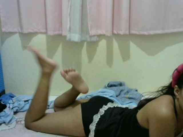 Hottie-Shei webcam