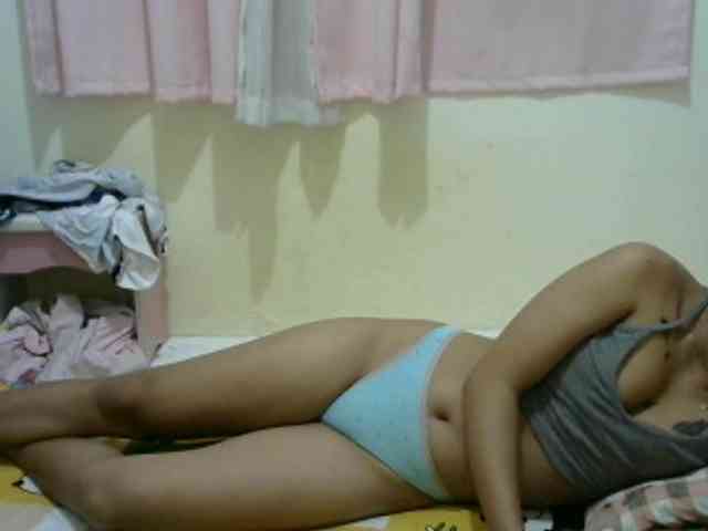 Hottie-Shei webcam