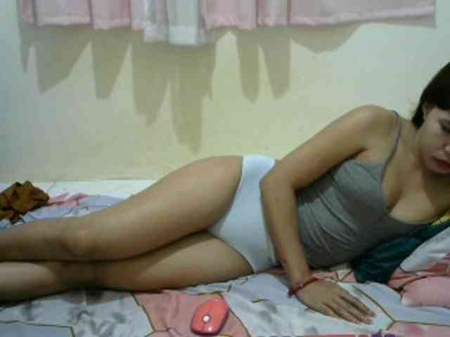 Hottie-Shei webcam