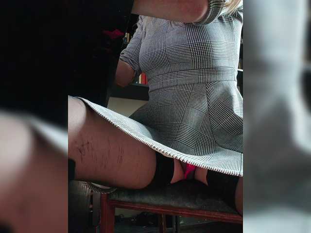 -MAlVINKA-'s BongaCams show and profile