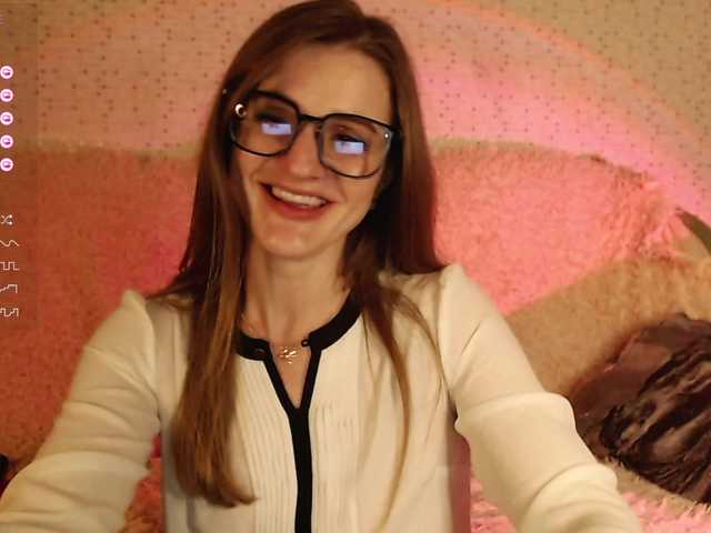 -MAlVINKA-'s BongaCams show and profile