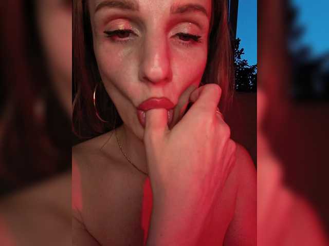  -MAlVINKA- chat room