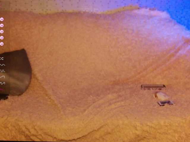 -MAlVINKA-'s BongaCams show and profile