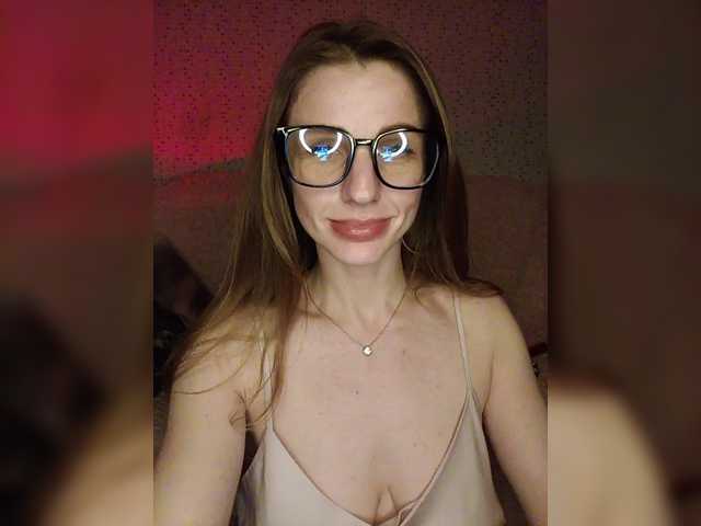 -MAlVINKA-'s BongaCams show and profile