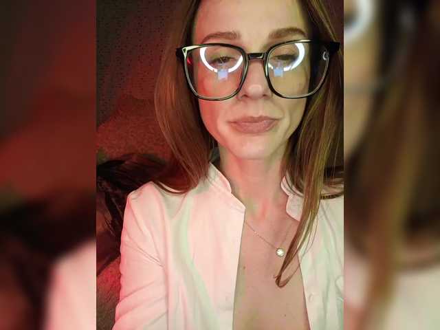 -MAlVINKA-'s BongaCams show and profile