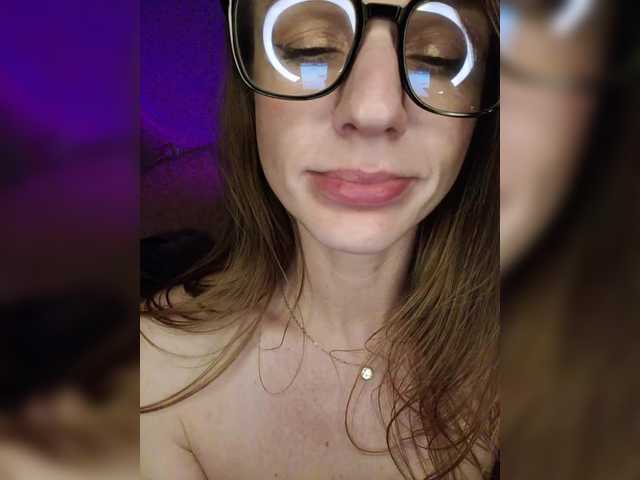 -MAlVINKA-'s BongaCams profile