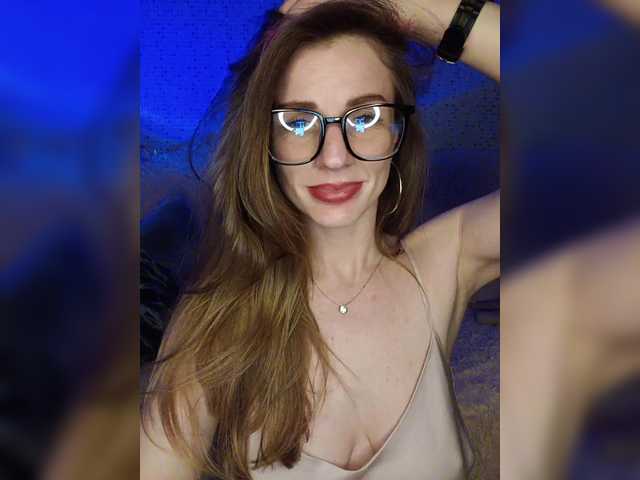 -MAlVINKA-'s BongaCams show and profile