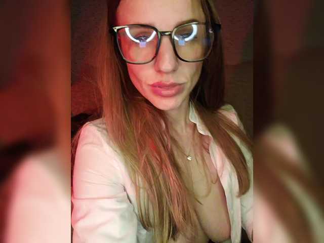 -MAlVINKA-'s BongaCams show and profile