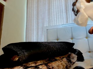 Candbody Porn Show