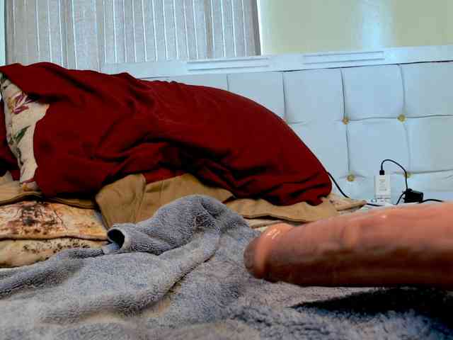 Candbody webcam