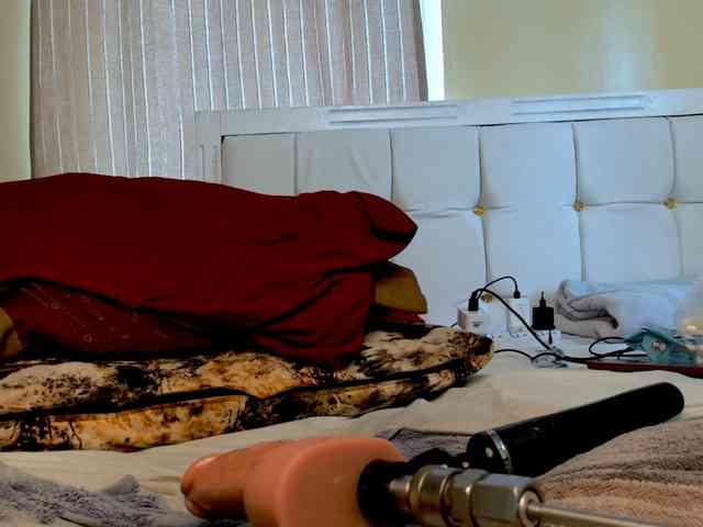 Candbody webcam