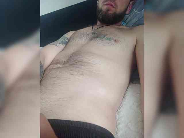 Den210587 Live Webcam on BongaCams