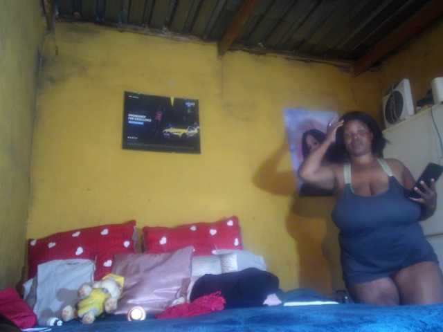 Melonboobs1's BongaCams show and profile