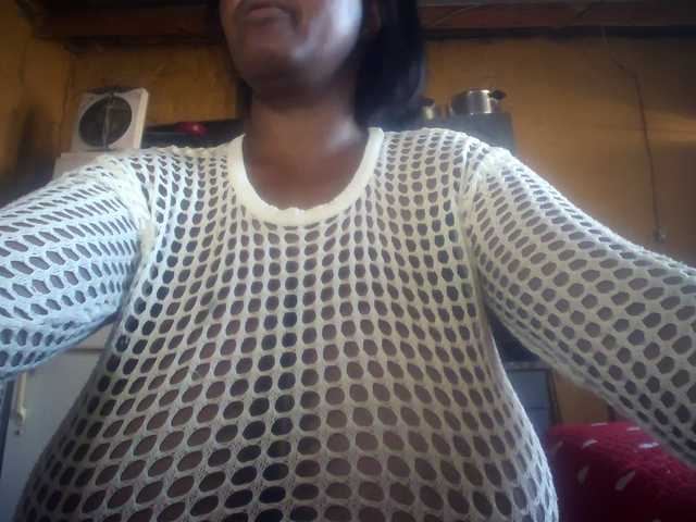 Melonboobs1's BongaCams show and profile