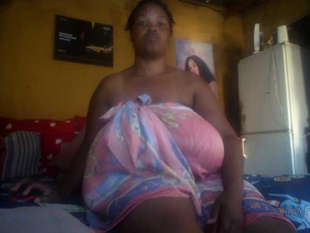 Melonboobs1's BongaCams show and profile