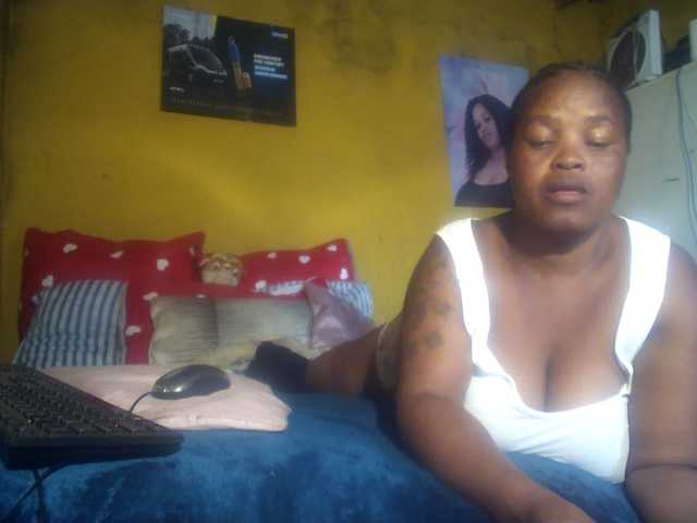 Melonboobs1's BongaCams show and profile