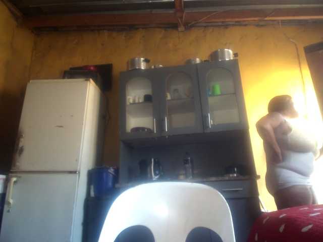 Melonboobs1's BongaCams show and profile