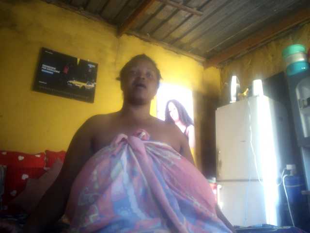 Melonboobs1's BongaCams show and profile