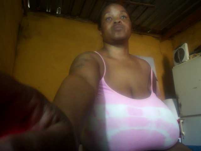 Melonboobs1's BongaCams show and profile