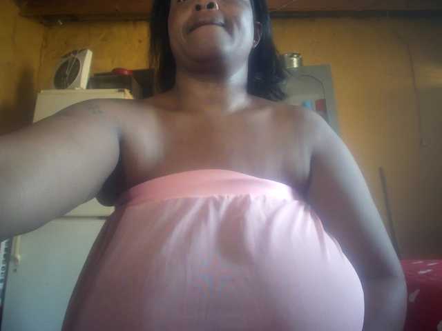 Melonboobs1's BongaCams show and profile