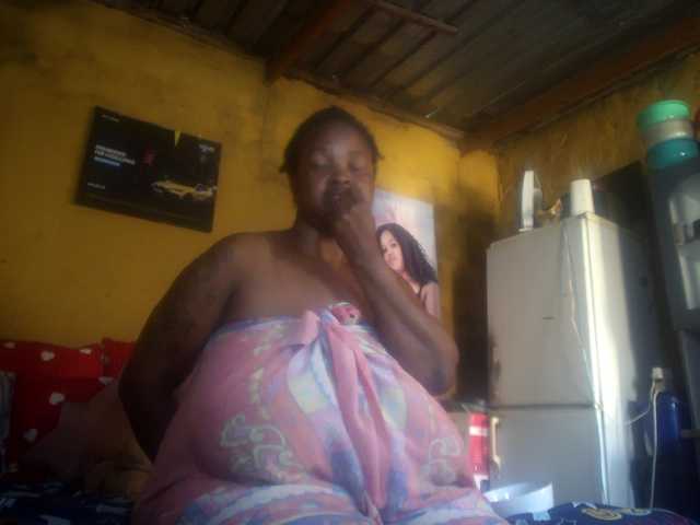 Melonboobs1's BongaCams show and profile