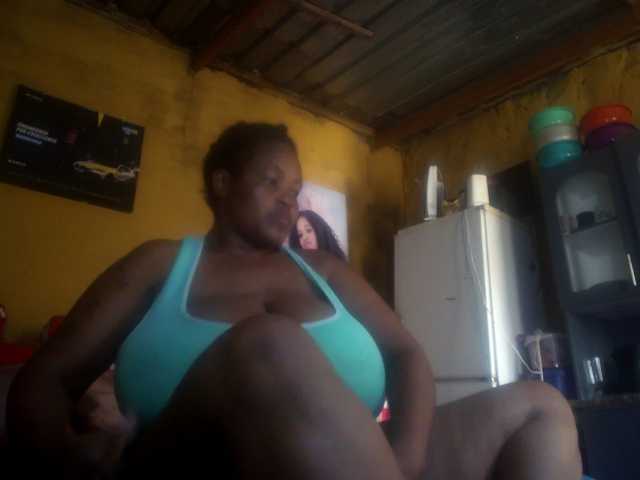 Melonboobs1's BongaCams show and profile