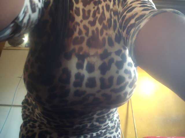 Melonboobs1 on BongaCams 