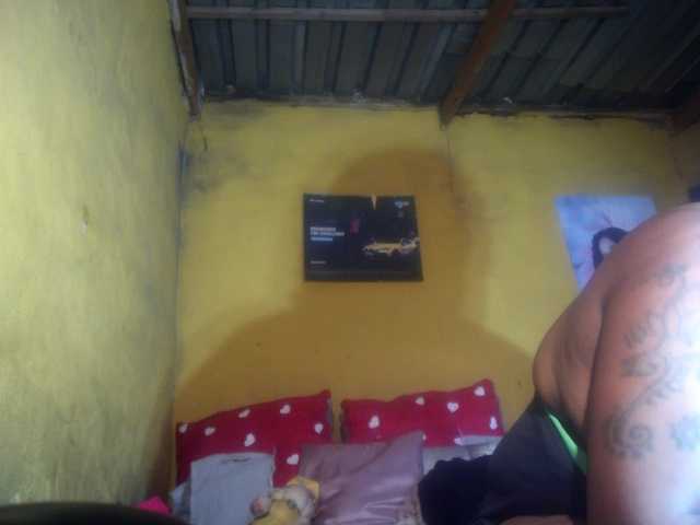 Melonboobs1's BongaCams show and profile