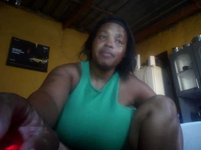 Melonboobs1's BongaCams show and profile