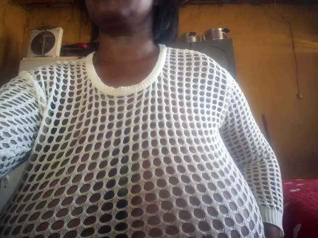 Melonboobs1's BongaCams show and profile