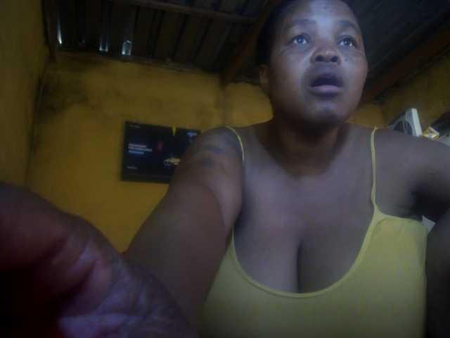 Melonboobs1's BongaCams show and profile