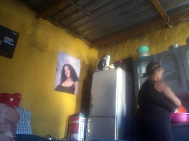 Melonboobs1's BongaCams show and profile