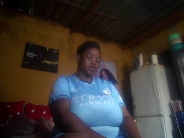 Melonboobs1's BongaCams show and profile