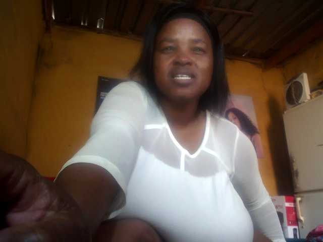 Melonboobs1's BongaCams show and profile