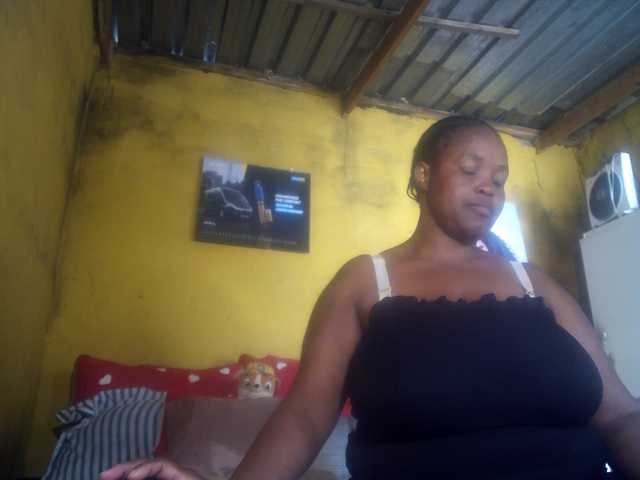 Melonboobs1's BongaCams show and profile