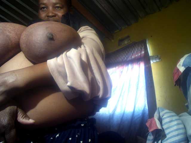  Melonboobs1 chat room