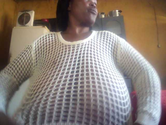 Melonboobs1's BongaCams show and profile