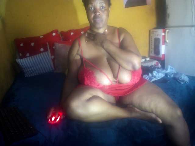 Melonboobs1 live cam profile